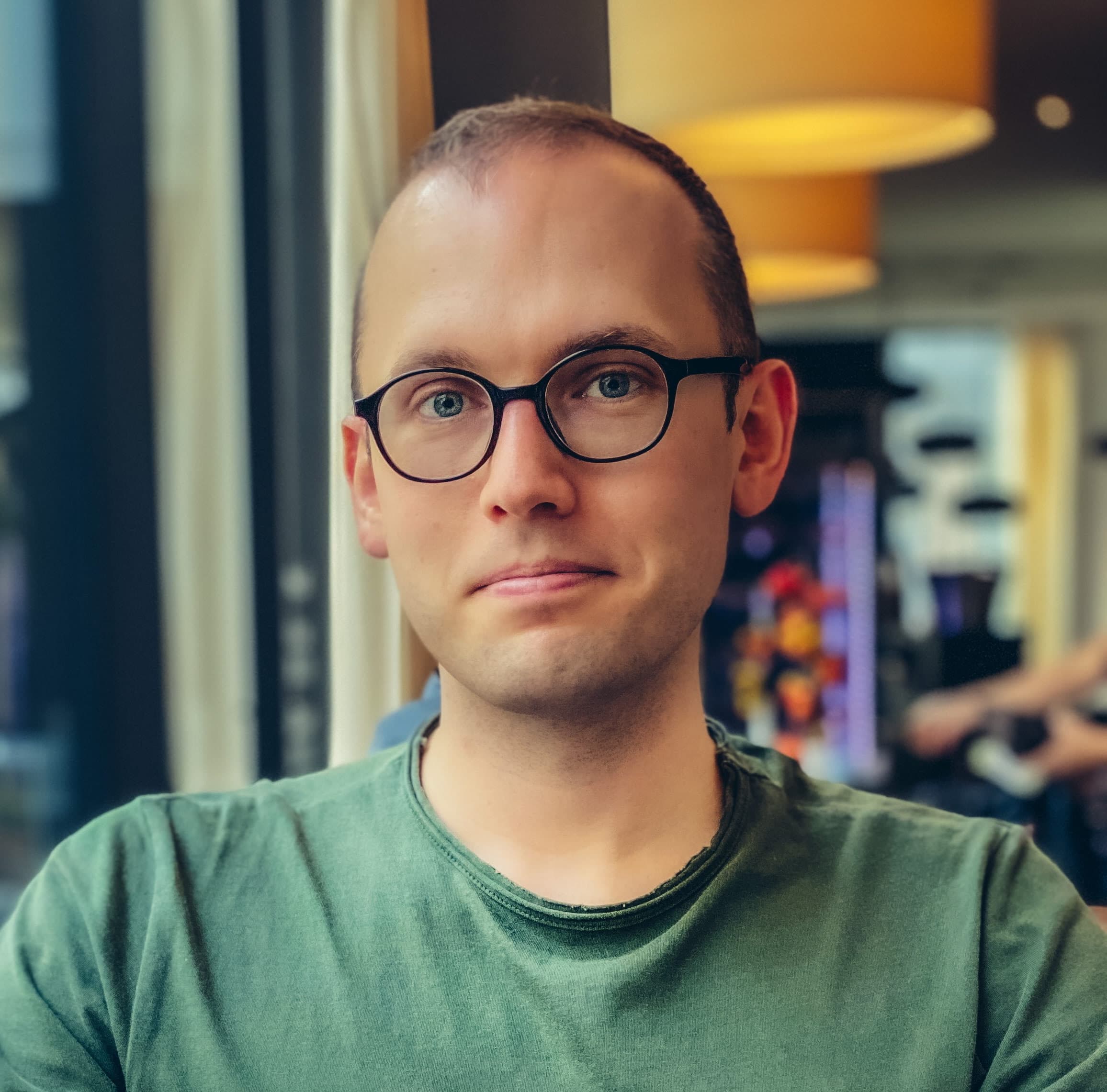 Bastian, Fullstack PHP Web-Entwickler